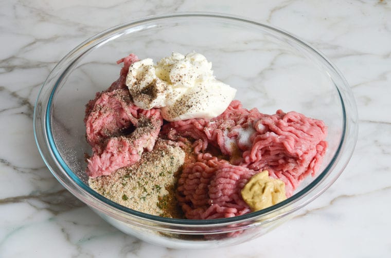 turkey, ricotta, bread crumbs, and seasoning in bowl