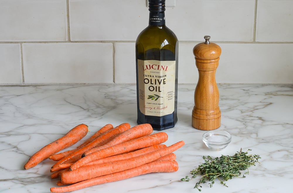 ingredients for roasted carrots