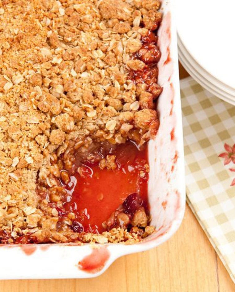 apple cranberry oat crumble