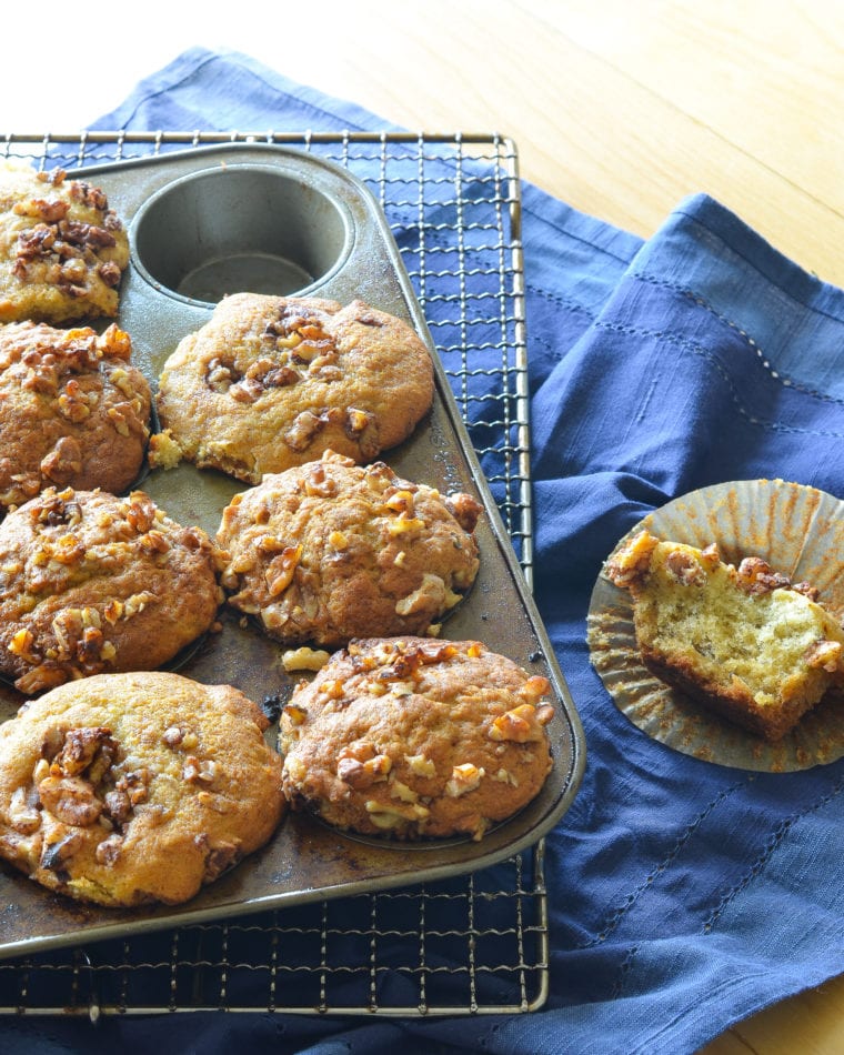 banana nut muffins