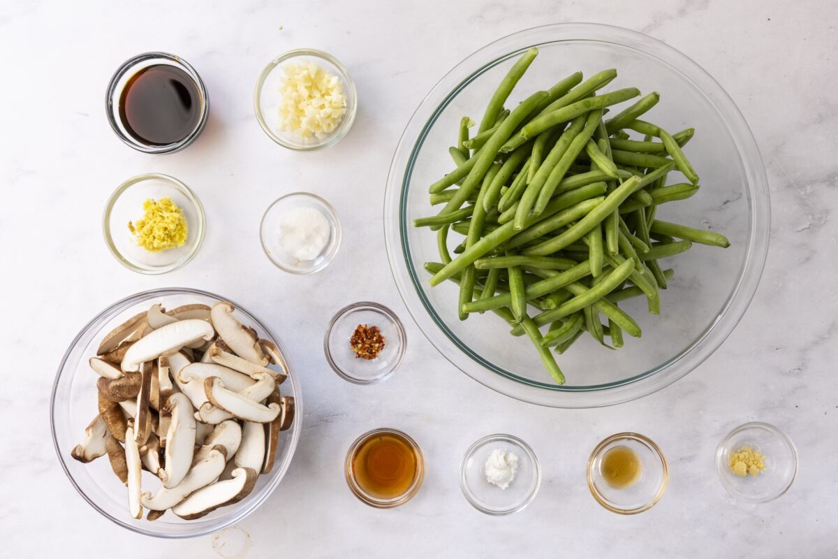ingredients for szechuan green beans.