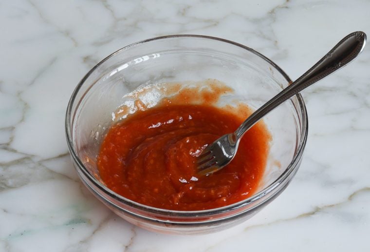 whisked horseradish sauce