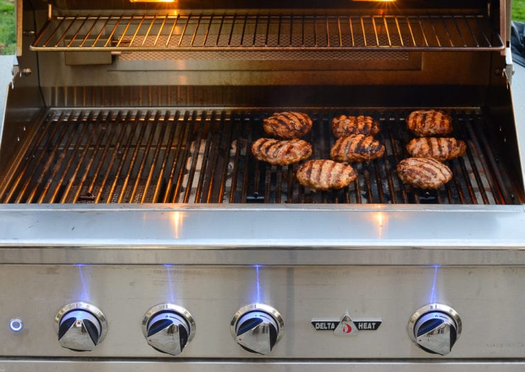 turkey burgers on the grill