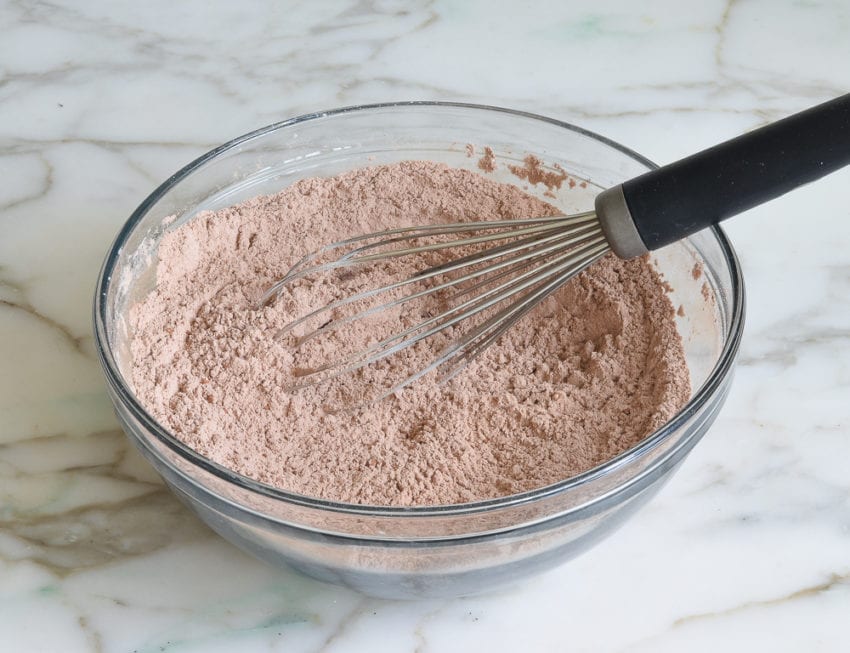 whisked dry ingredients in a mixing bowl