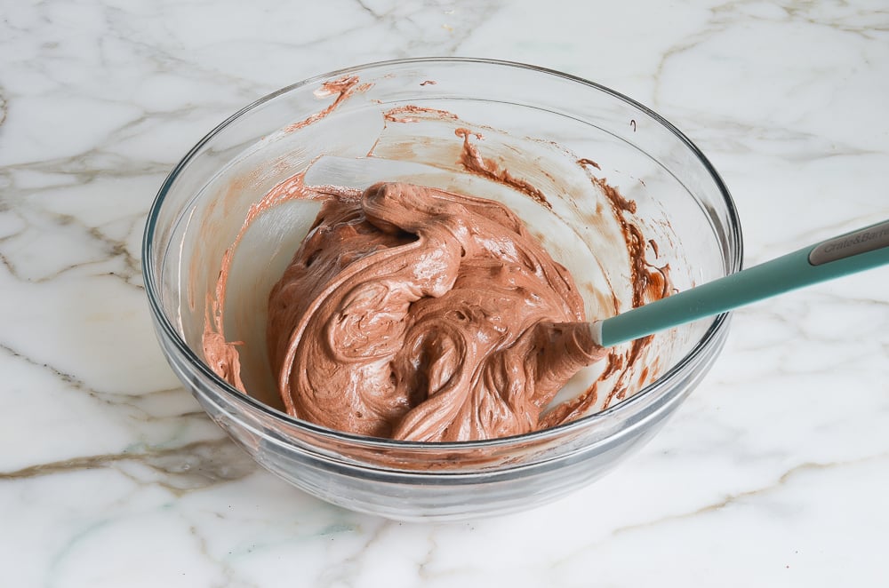 uniform batter ready to scoop