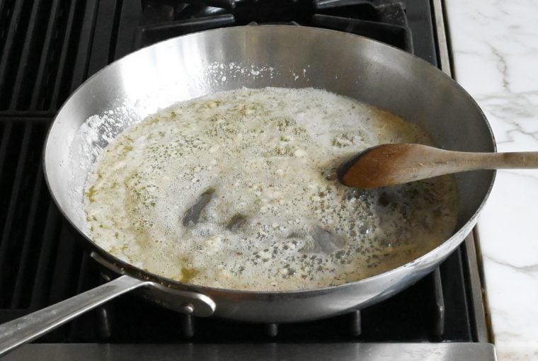 sautéing garlic