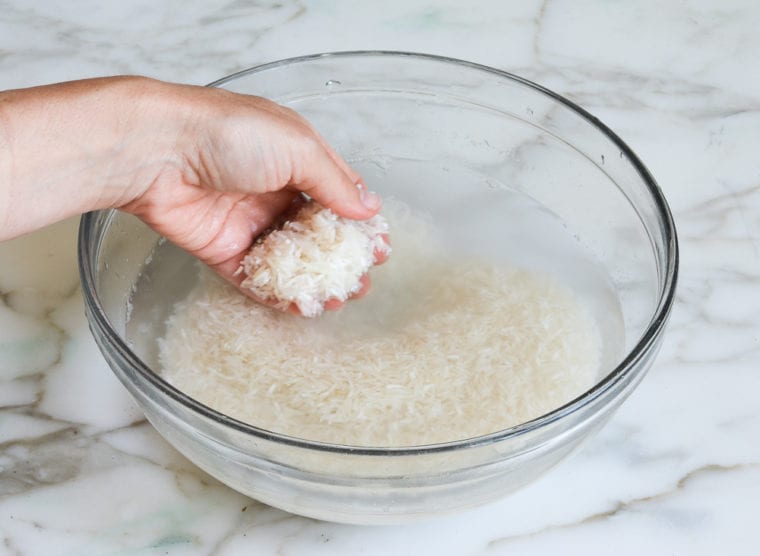 rinsing the basmati rice