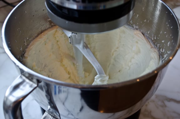 creaming-butter-and-sugar Creamed butter and confectioners sugar in a stand mixer.