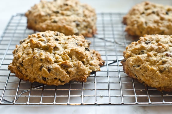 Scones on a wire rack.