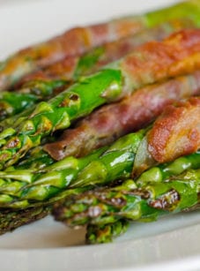 Plate of pancetta-wrapped asparagus.