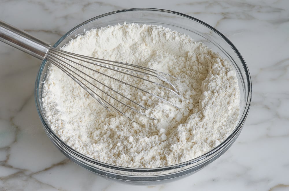 whisking dry ingredients