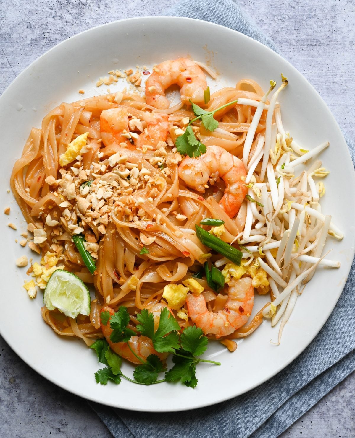 Pad Thai with shrimp on a plate.