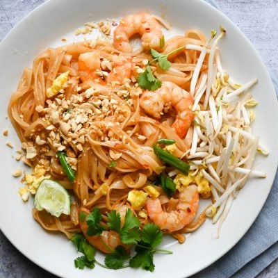 Pad Thai with shrimp on a plate.