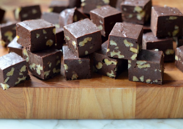 chocolate walnut fudge