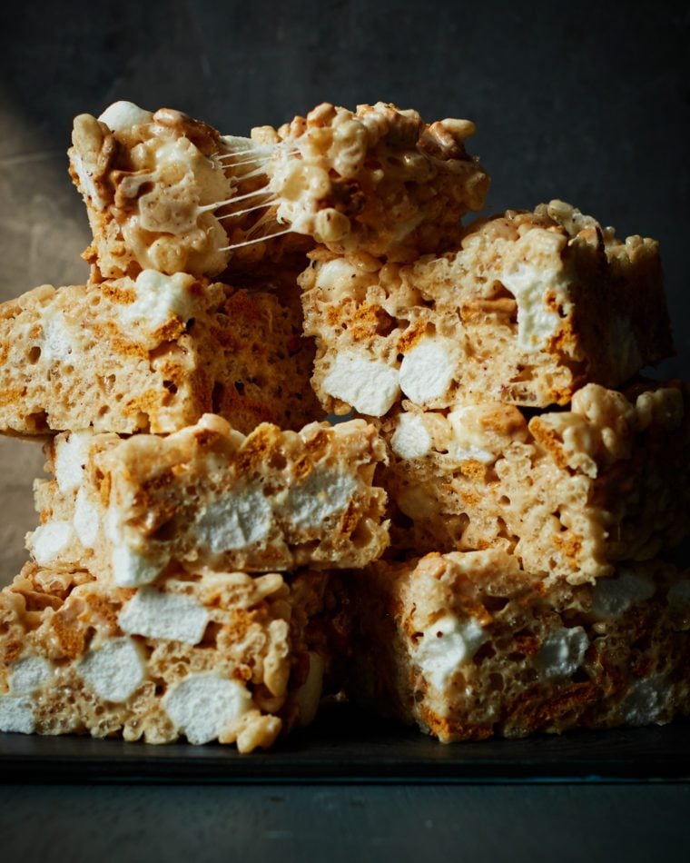 Stack of golden rice Krispie treats.