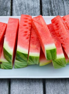 How to cut a watermelon