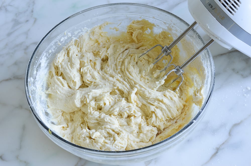 Coffee cake batter in a bowl.