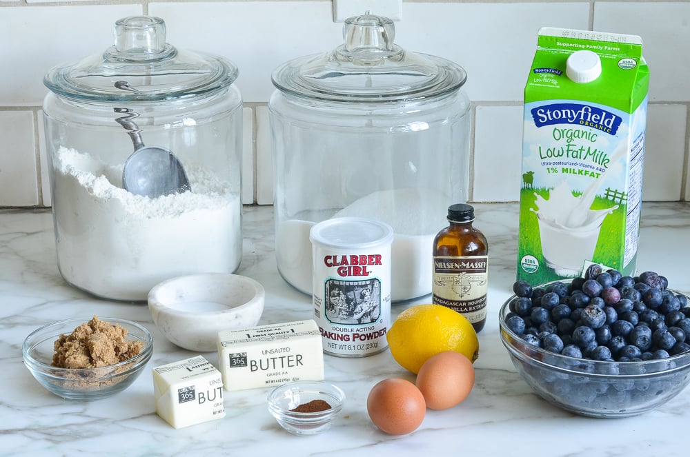 Cake ingredients including lemon, vanilla, and flour.