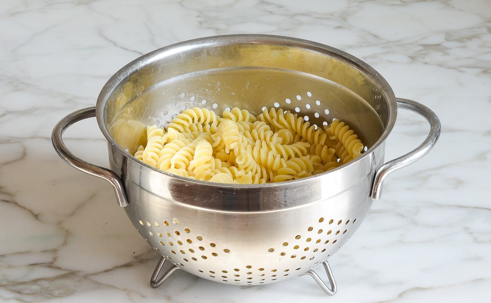 draining pasta for pasta primavera