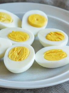 how to make hard boiled eggs