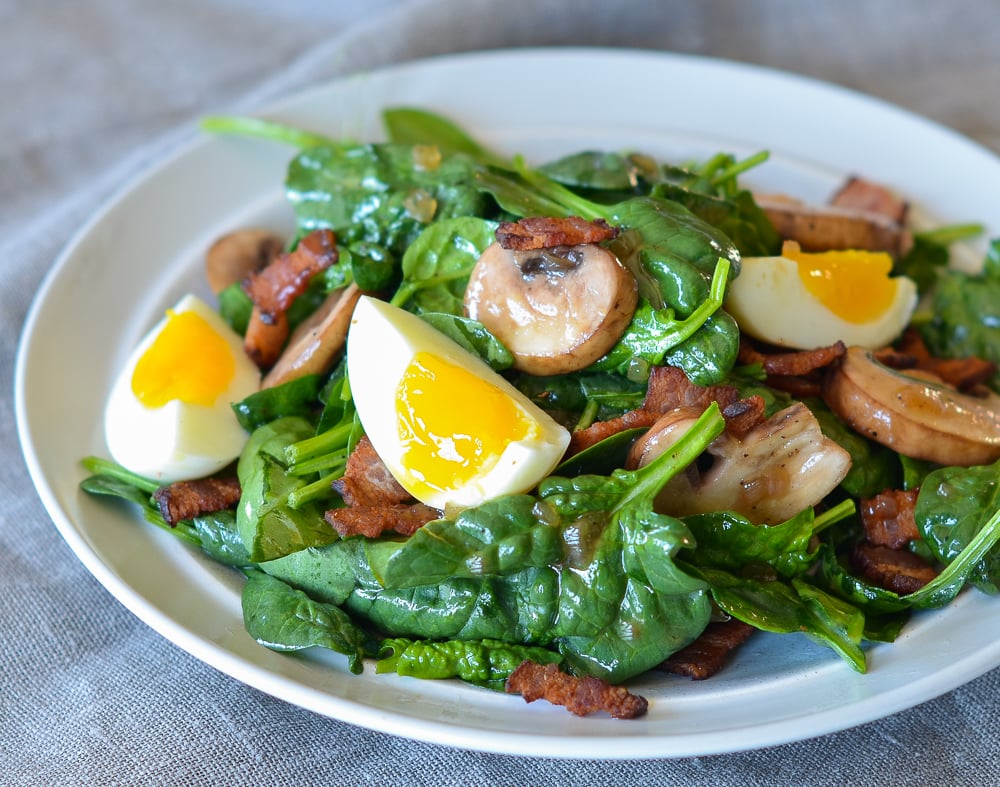 spinach salad with warm bacon dressing