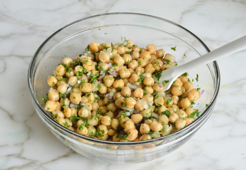 Glass bowl of Chickpea Salad.