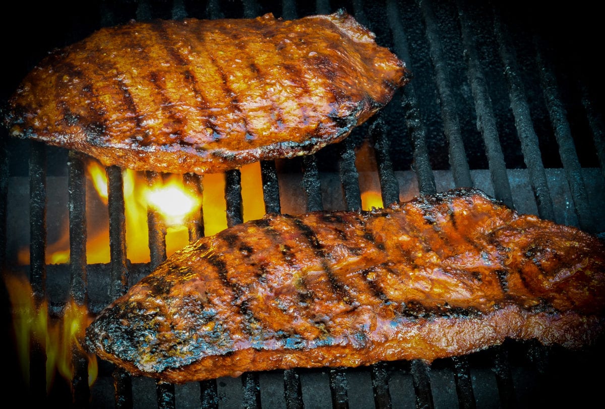 carne asada on the grill