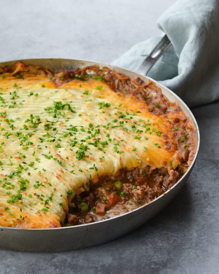 Shepherd's Pie in a skillet.