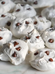 Chocolate Chip Meringue Cookies