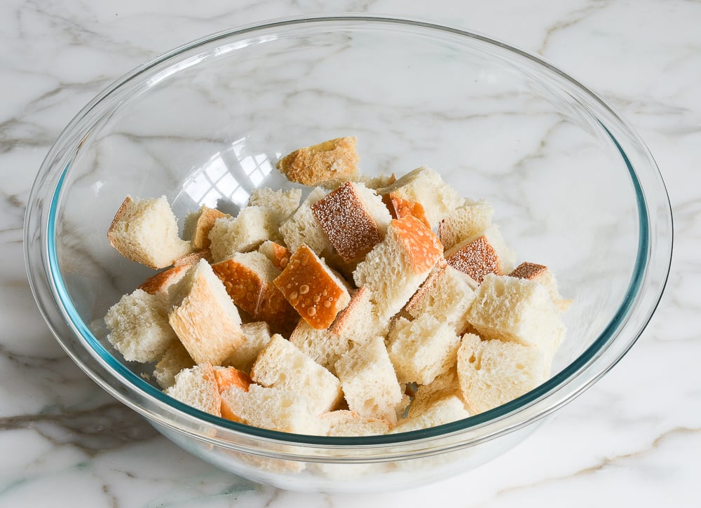 cubed bread for panzanella