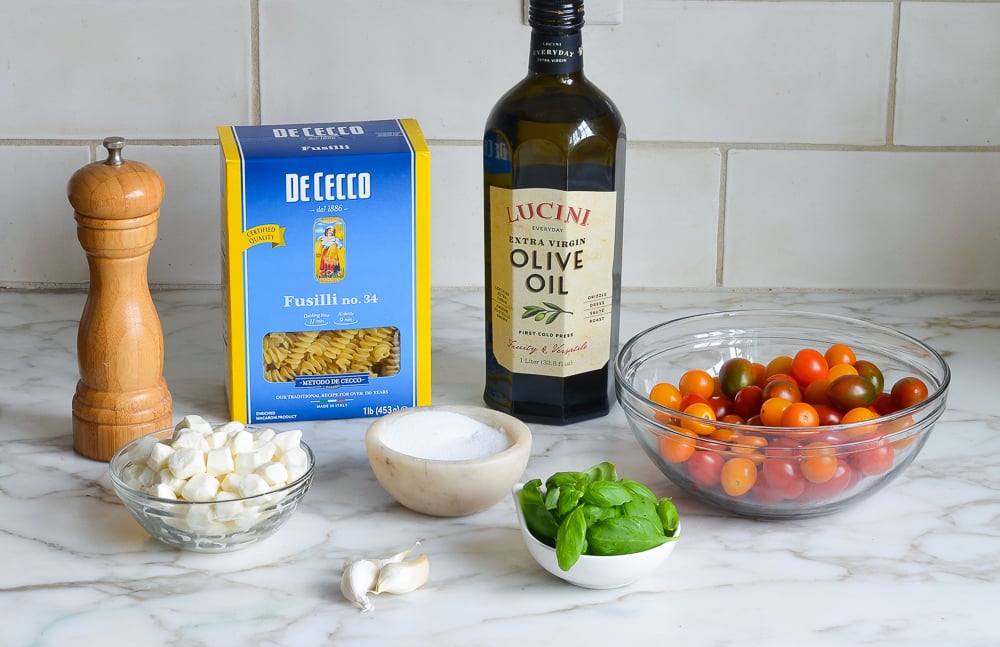 fusilli pasta caprese ingredients