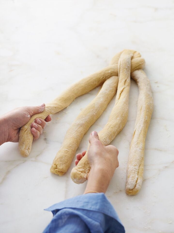 starting challah braid