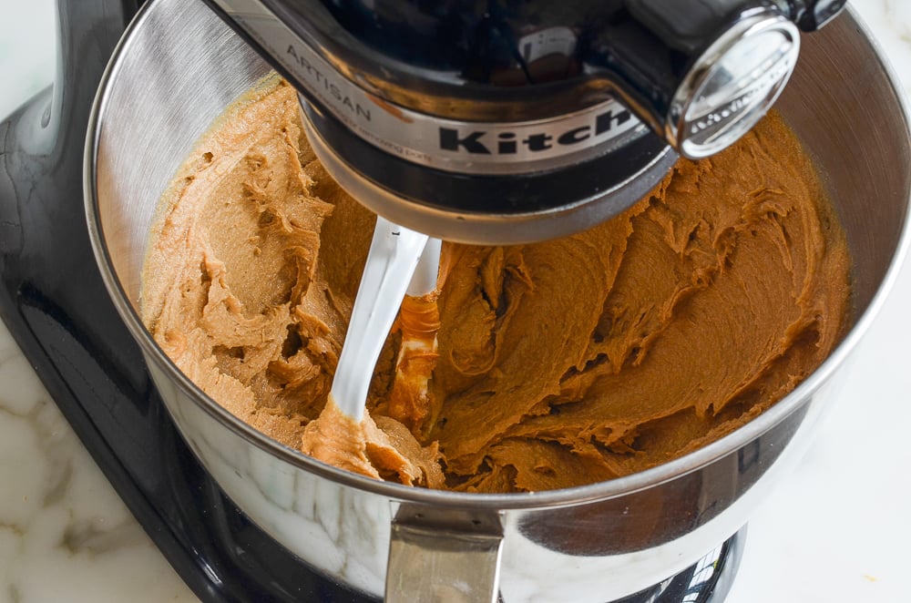beating wet ingredients