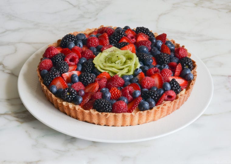 fruit tart with kiwi rose