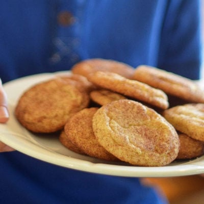 snickerdoodles on plate.