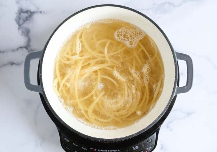 boiling the pasta