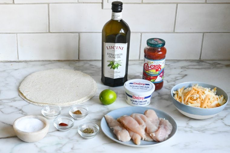 ingredients for chicken quesadillas