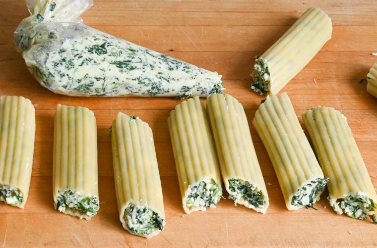 filling the manicotti shells