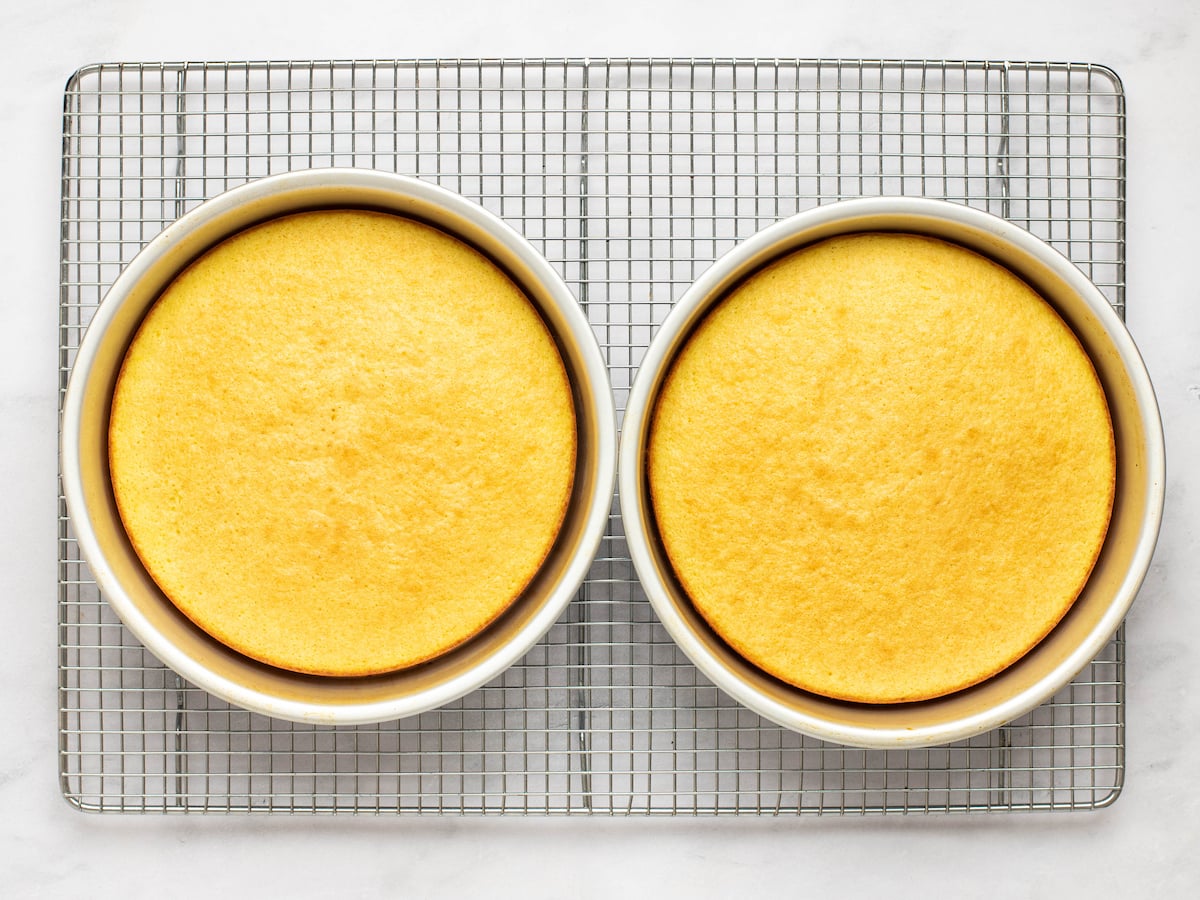 baked cakes