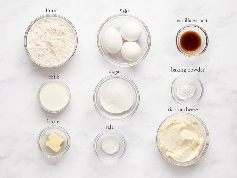 ingredients to make ricotta pancakes