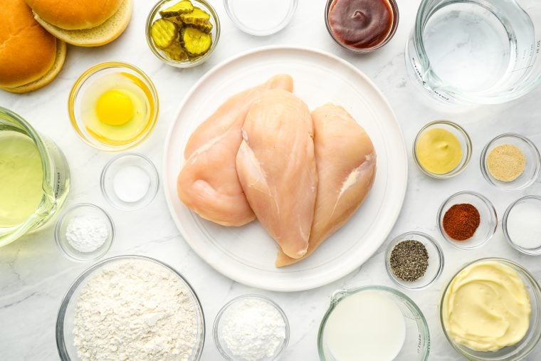 ingredients to make fried chicken sandwiches