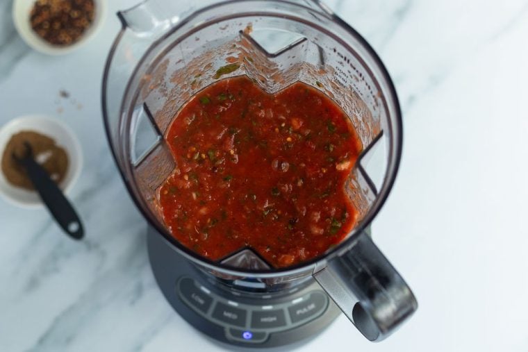 blended salsa in blender