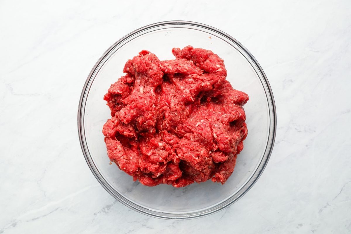 mashed ground beef and baking soda.