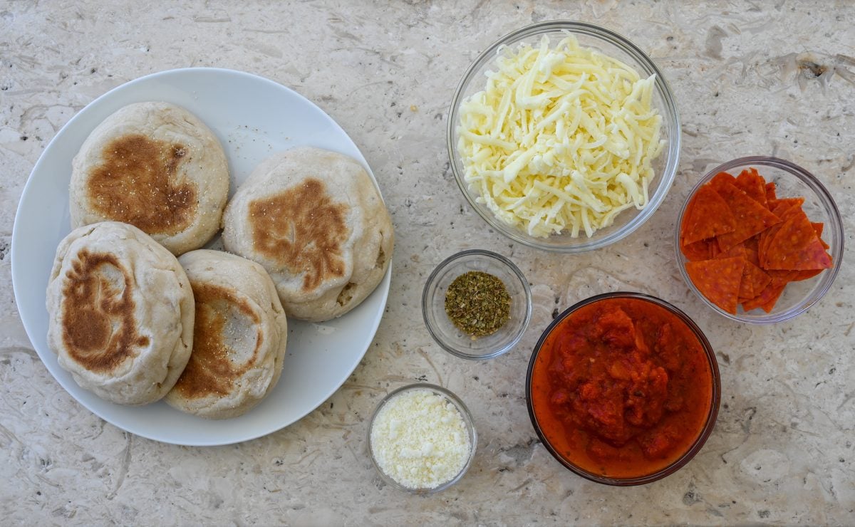 ingredients for English muffin pizzas