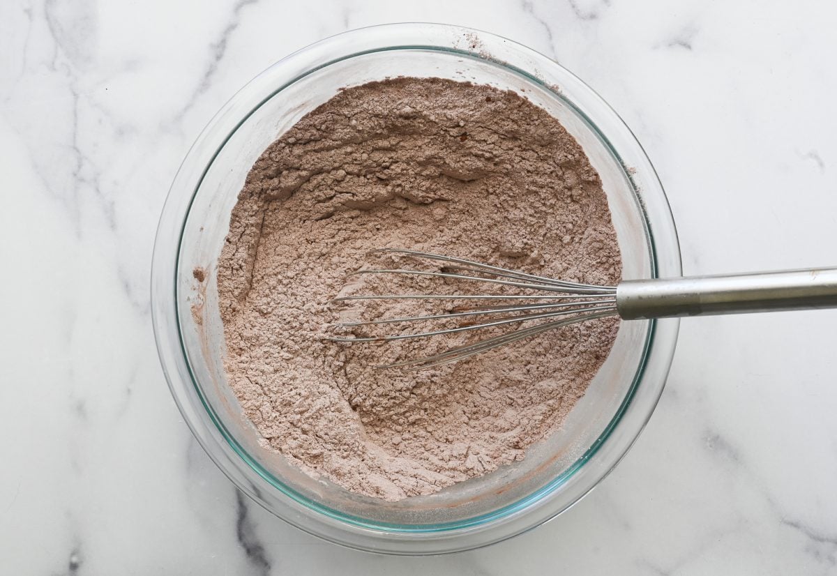 whisked dry ingredients in mixing bowl.