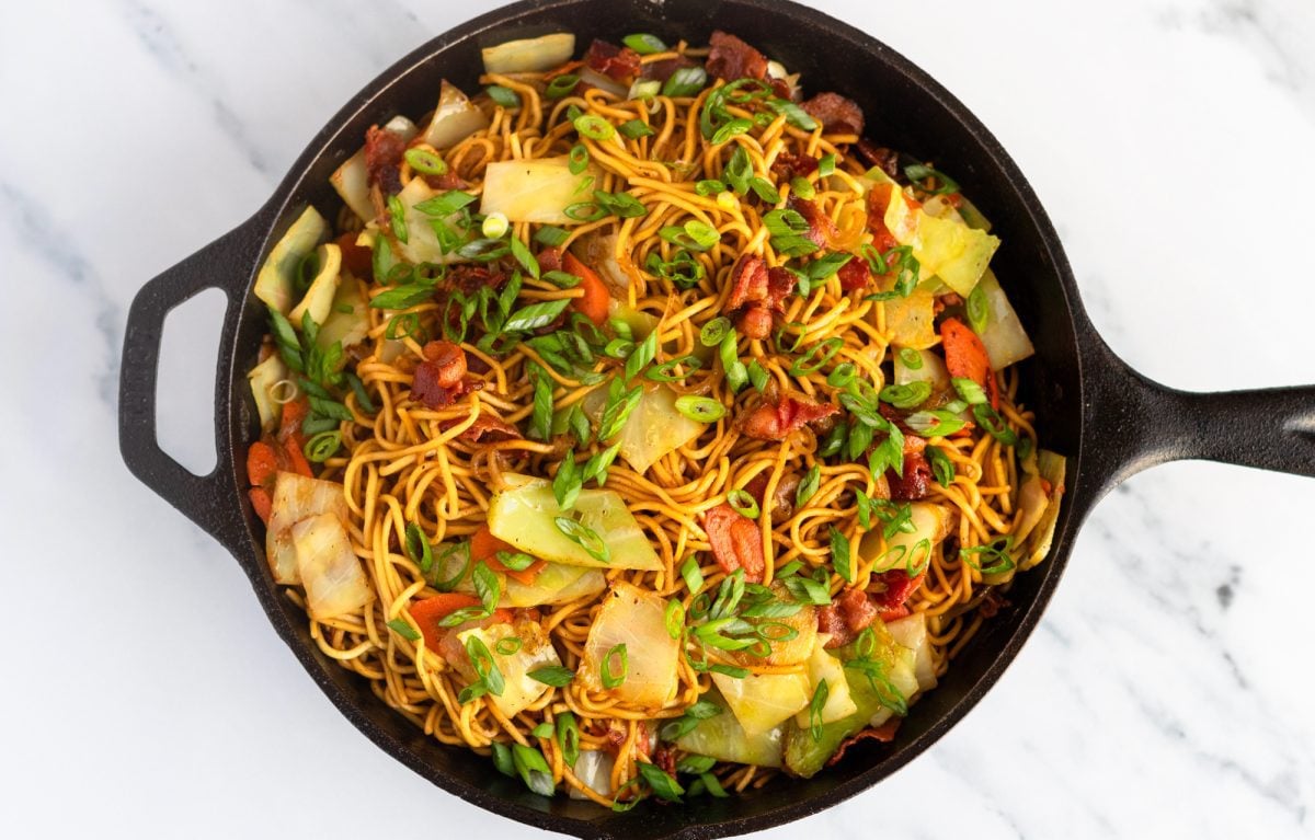 yakisoba noodles in cast iron skillet
