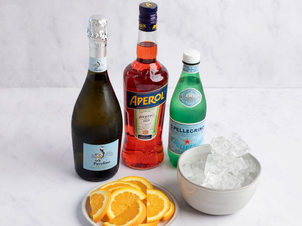 ingredients or aperol spritz