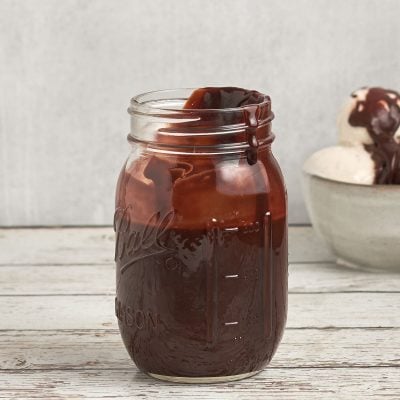 jar of hot fudge sauce