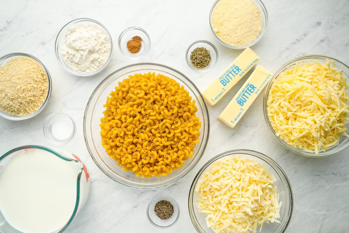 ingredients to make mac and cheese