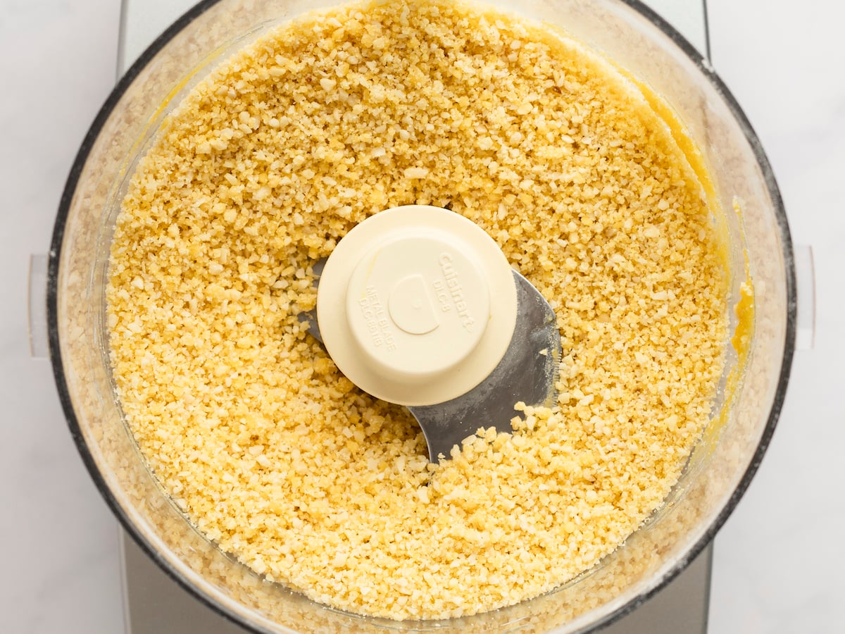 moistened crust mixture